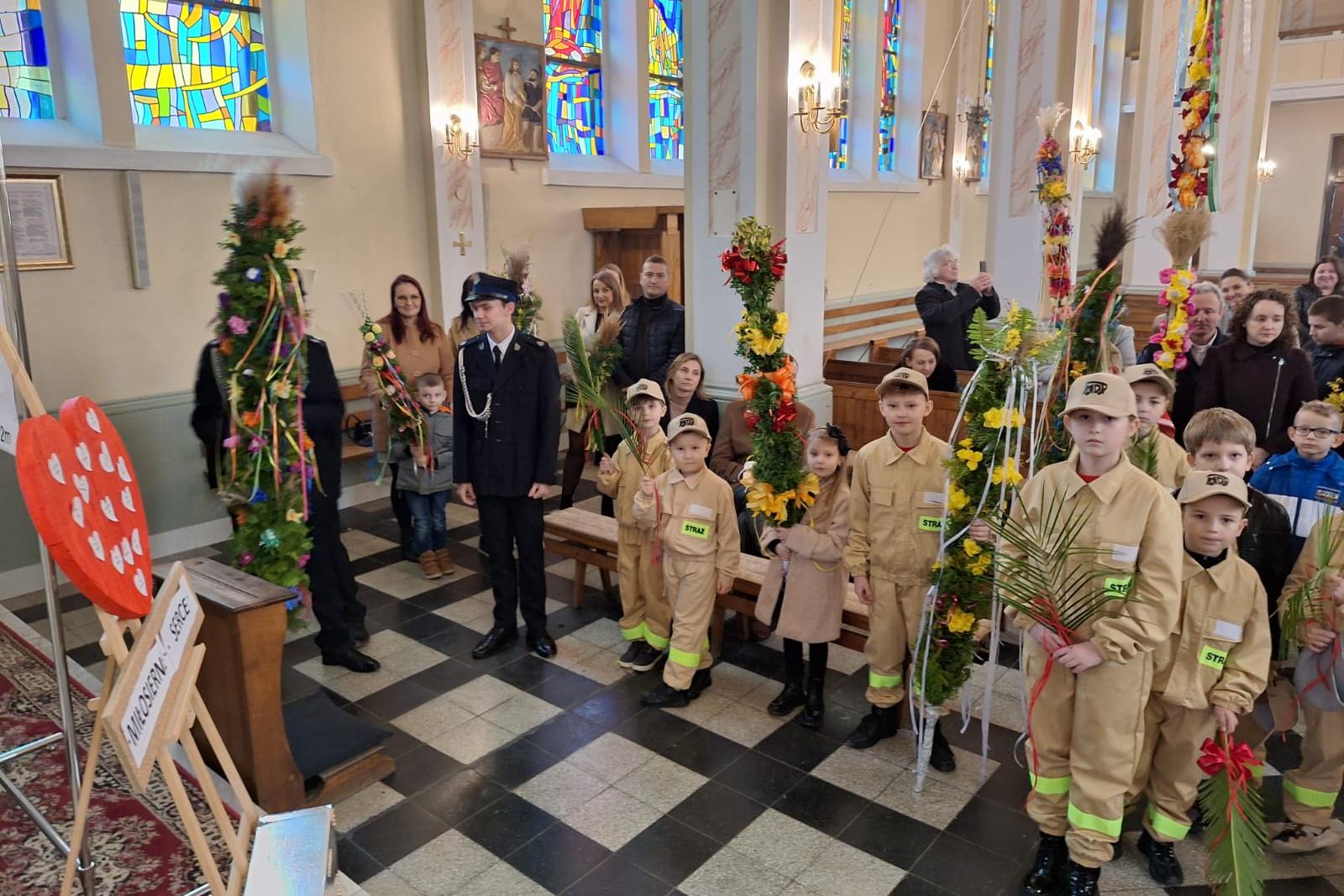 Niedziela Męki Pańskiej - Święcenie Palm Wielkanocnych